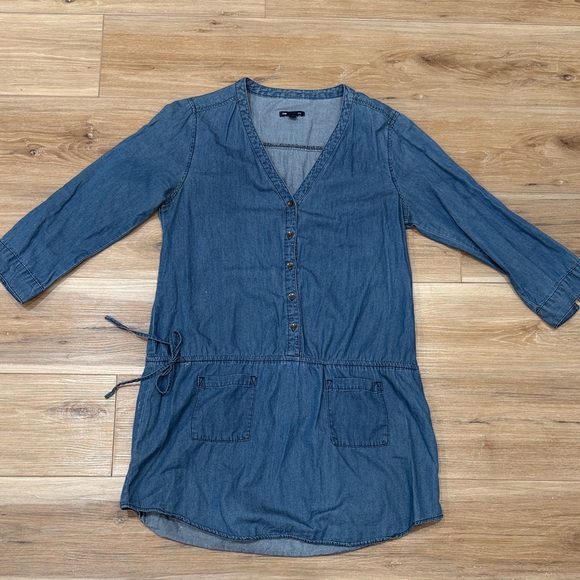 GAP Tops - GAP Light Blue Denim Shirt
